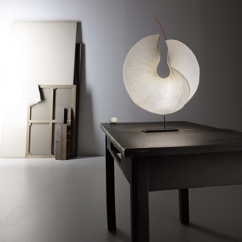 Yoruba Rose Table Lamp från Vålamagasinet Bordslampor, Ingo Maurer, Image-2