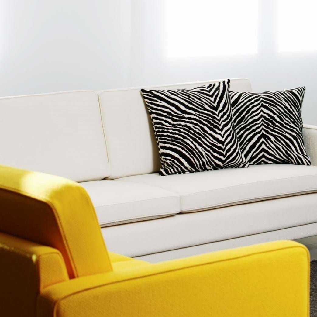 Zebra Cushion Cover från Vålamagasinet Prydnadskuddar, Artek, Image-2