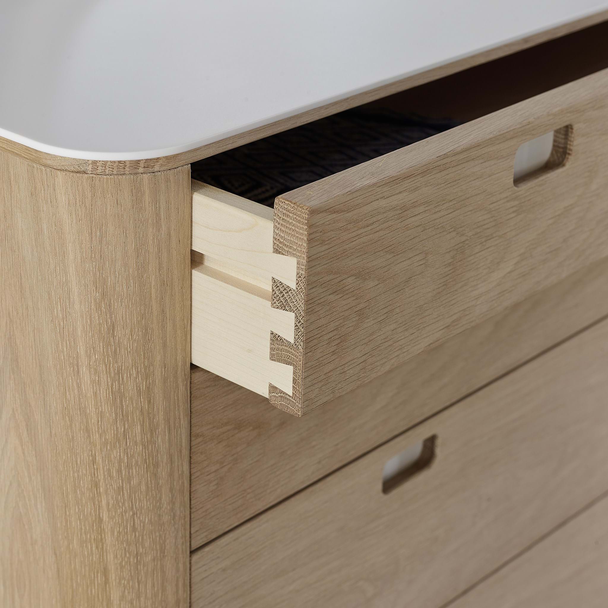 AK 2420 Byrå från Vålamagasinet Byråar, Naver, Image-4