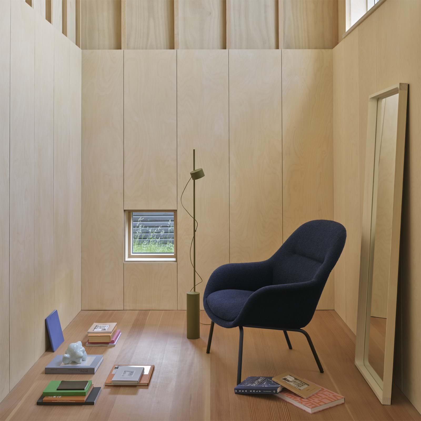 Arced Mirror 170x61 cm från Vålamagasinet Speglar, Muuto, Image-5