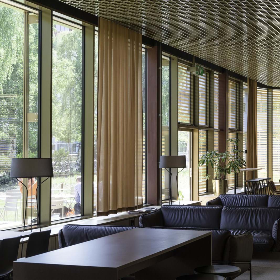 Aria Golvlampa från Vålamagasinet Golvlampor, Örsjö Belysning, Image-3