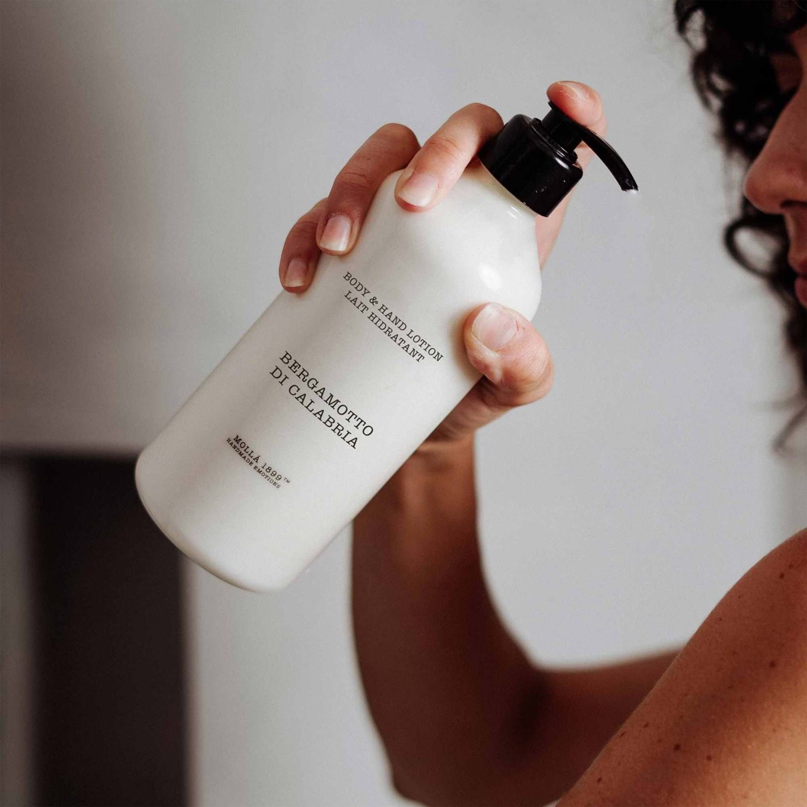 Body And Hand Lotion 500ml från Vålamagasinet Kroppsvård, Cereria Mollá 1899, Image-3