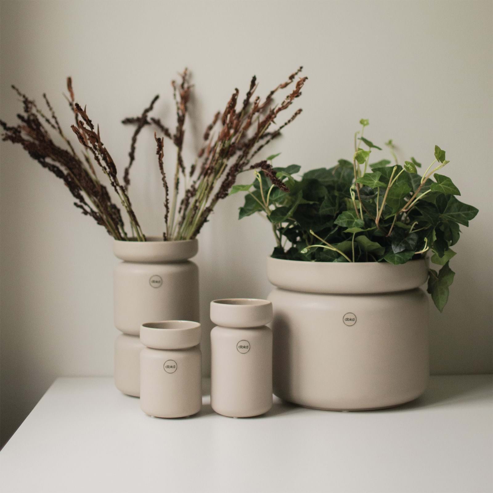 Neck Wide från Vålamagasinet Krukor och vaser, DBKD, Image-2