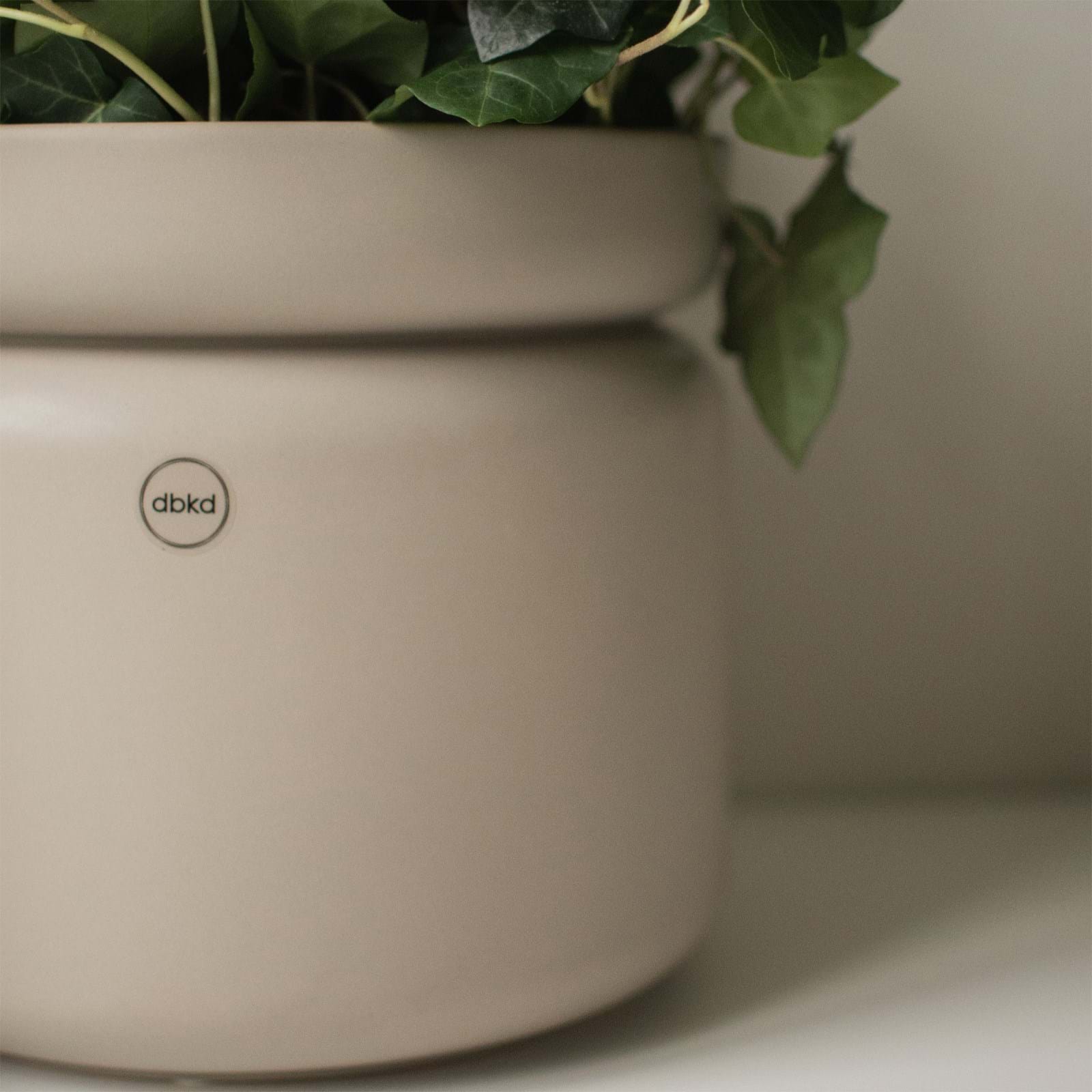 Neck Wide från Vålamagasinet Krukor och vaser, DBKD, Image-3