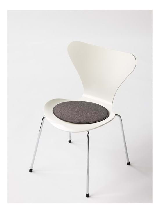 Dot Stolsdyna från Vålamagasinet Stolsdynor, Designers Eye, Image-2