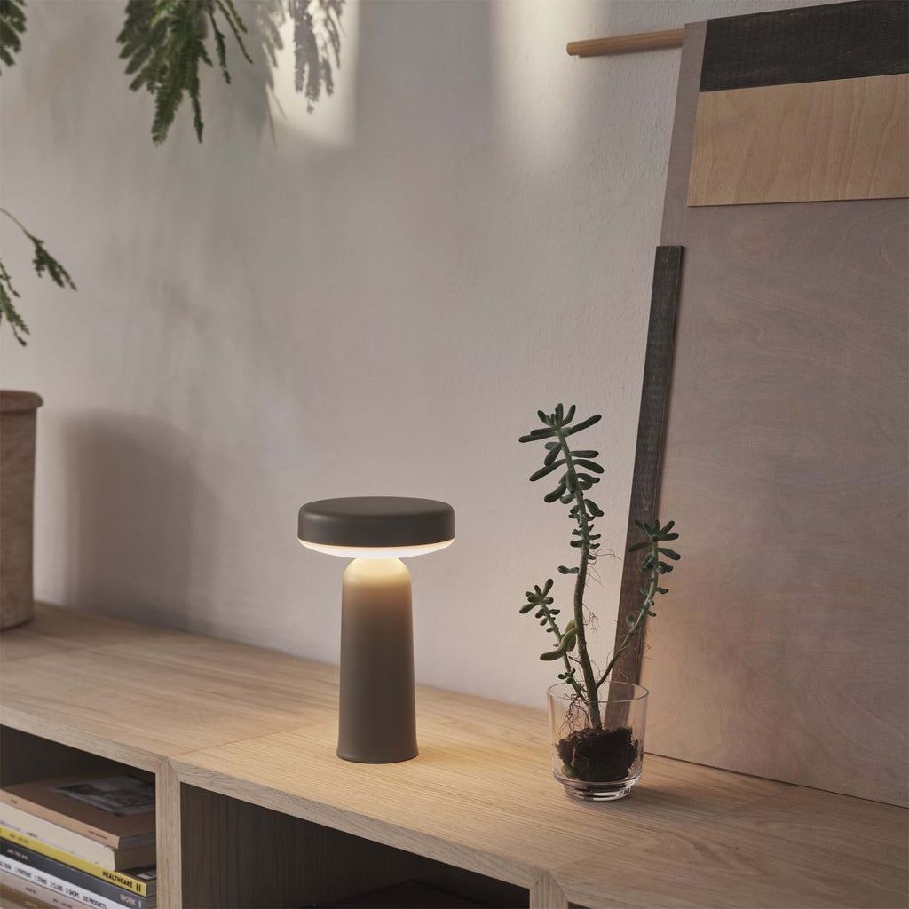 Ease Portable Lamp från Vålamagasinet Portabla lampor, Muuto, Image-6