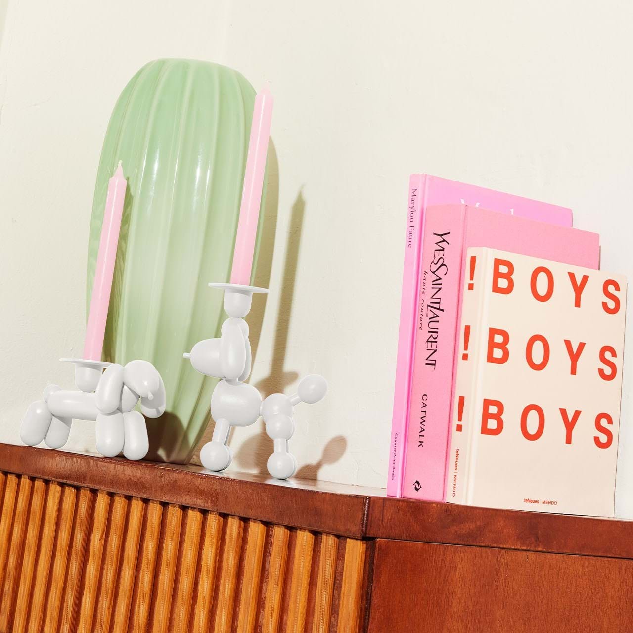 Can-Dog Candleholder från Vålamagasinet Ljusstakar och ljuslyktor, Fatboy, Image-2