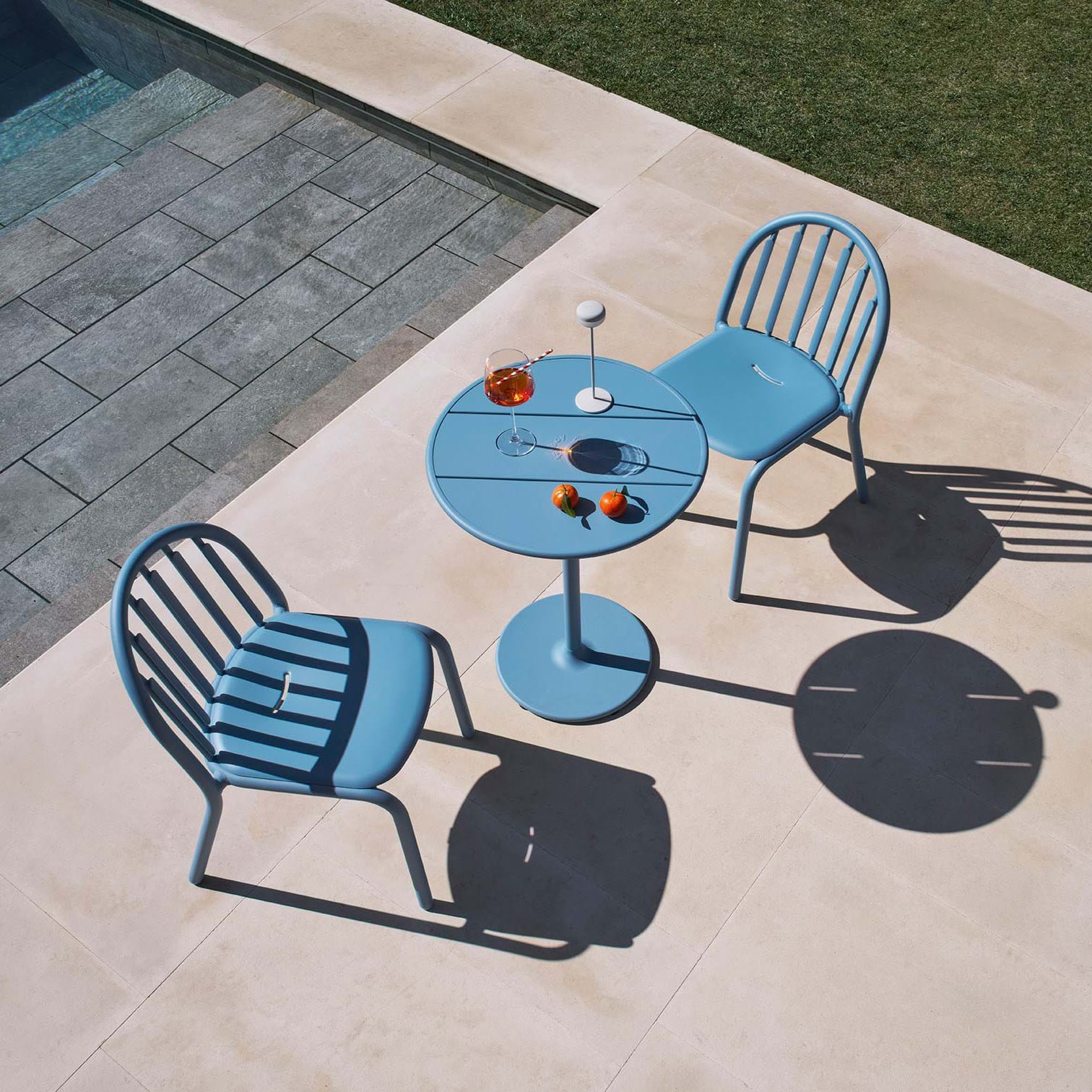 Fred`s Bistreau från Vålamagasinet Småbord utemöbler, Fatboy, Image-8