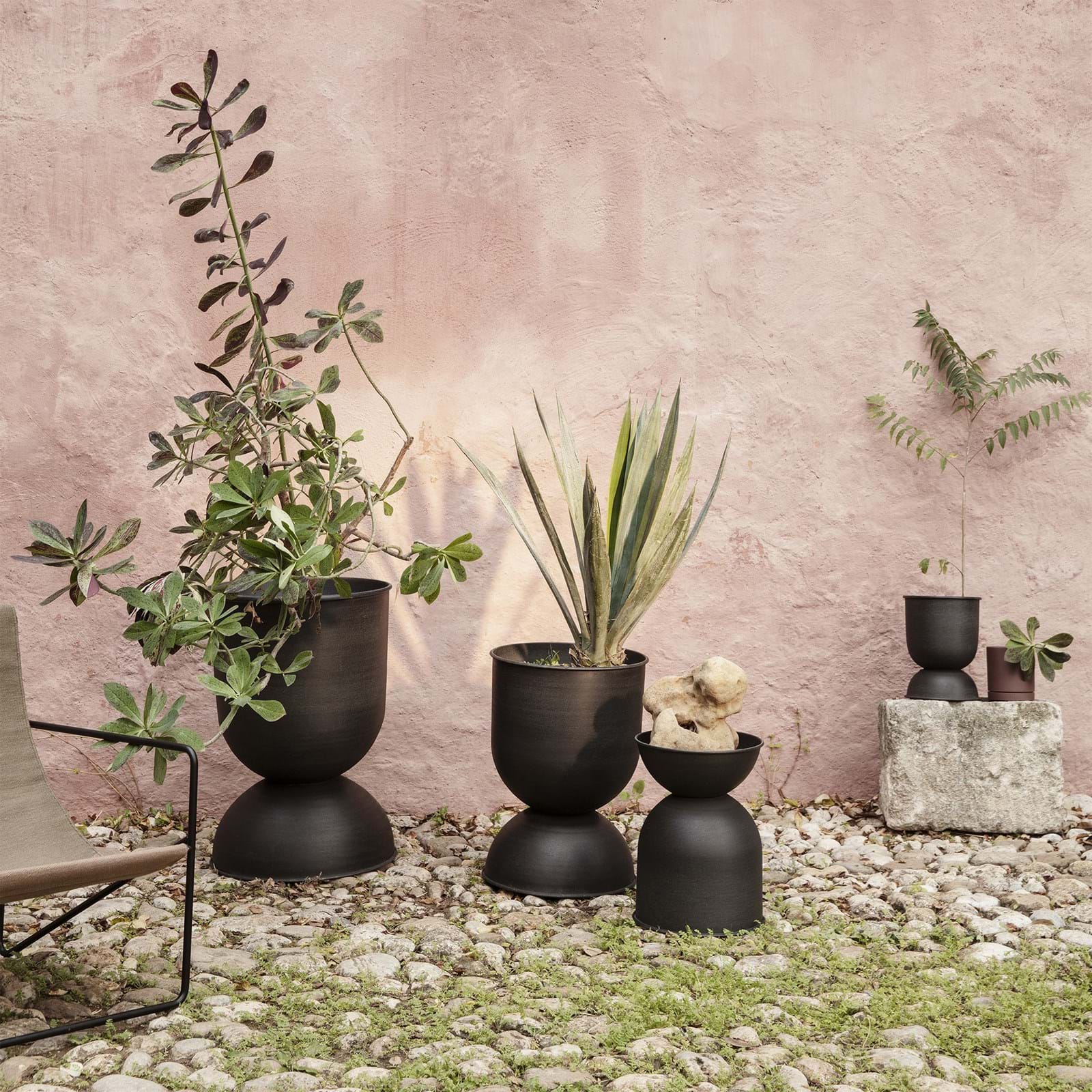 Hourglass Pot från Vålamagasinet Krukor och vaser, Ferm Living, Image-2