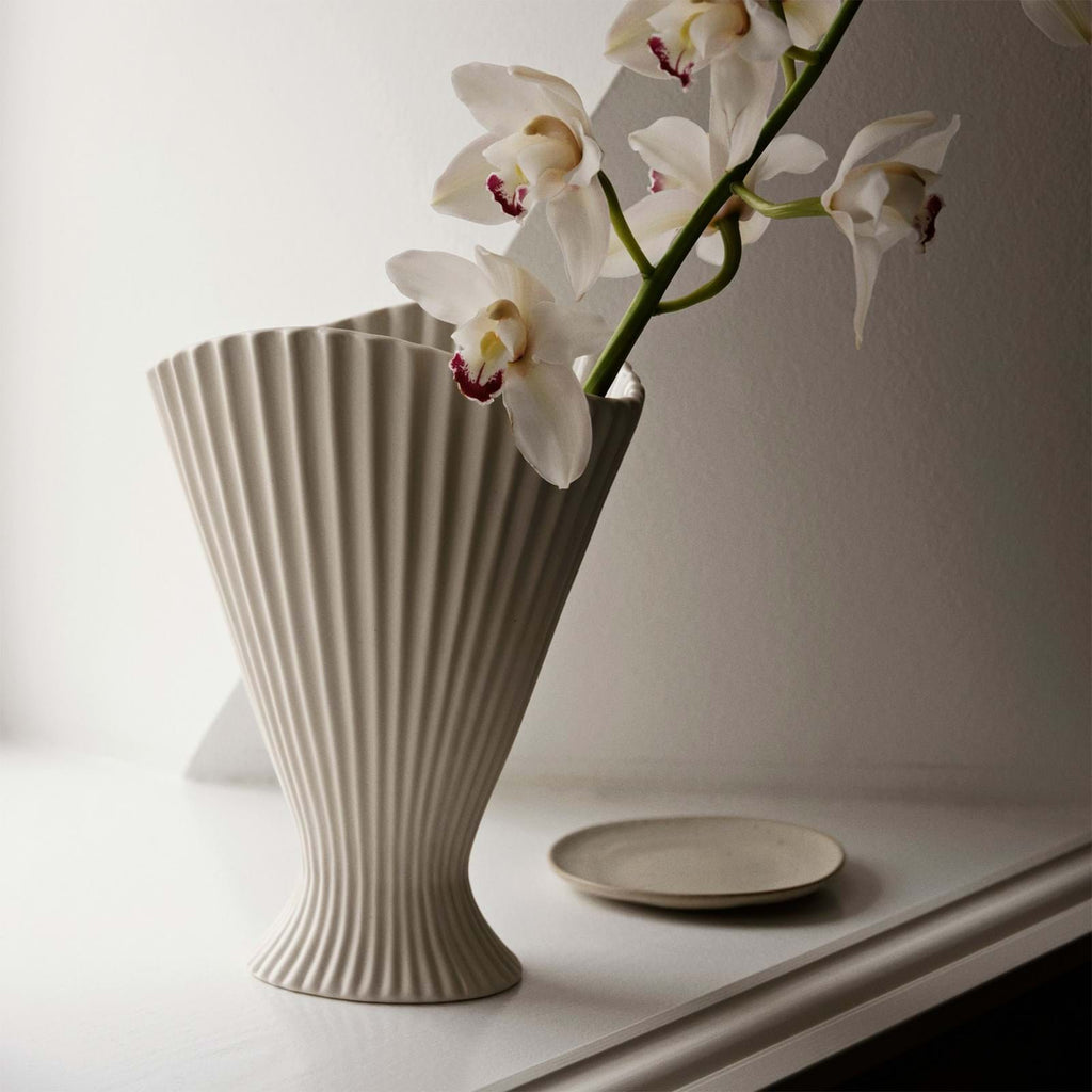 Fountain Vase från Vålamagasinet Krukor och vaser, Ferm Living, Image-2