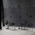 Fiber Armchair Sled Base Leather från Vålamagasinet Matstolar, Muuto, Image-2