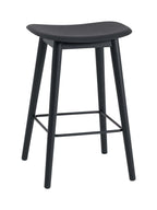 Fiber Counter Stool Wood Base 65 cm från Vålamagasinet Barstolar, Muuto, Image-1