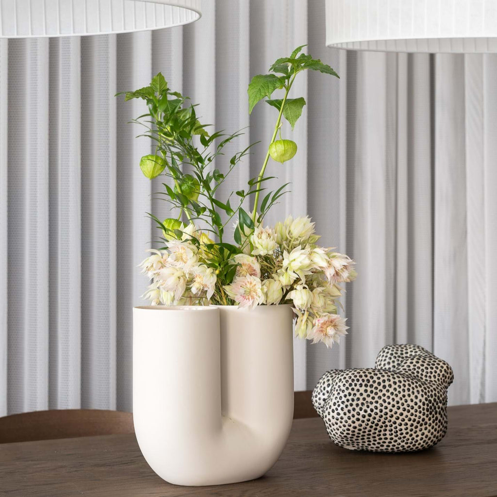 Kink Vase från Vålamagasinet Krukor och vaser, Muuto, Image-5