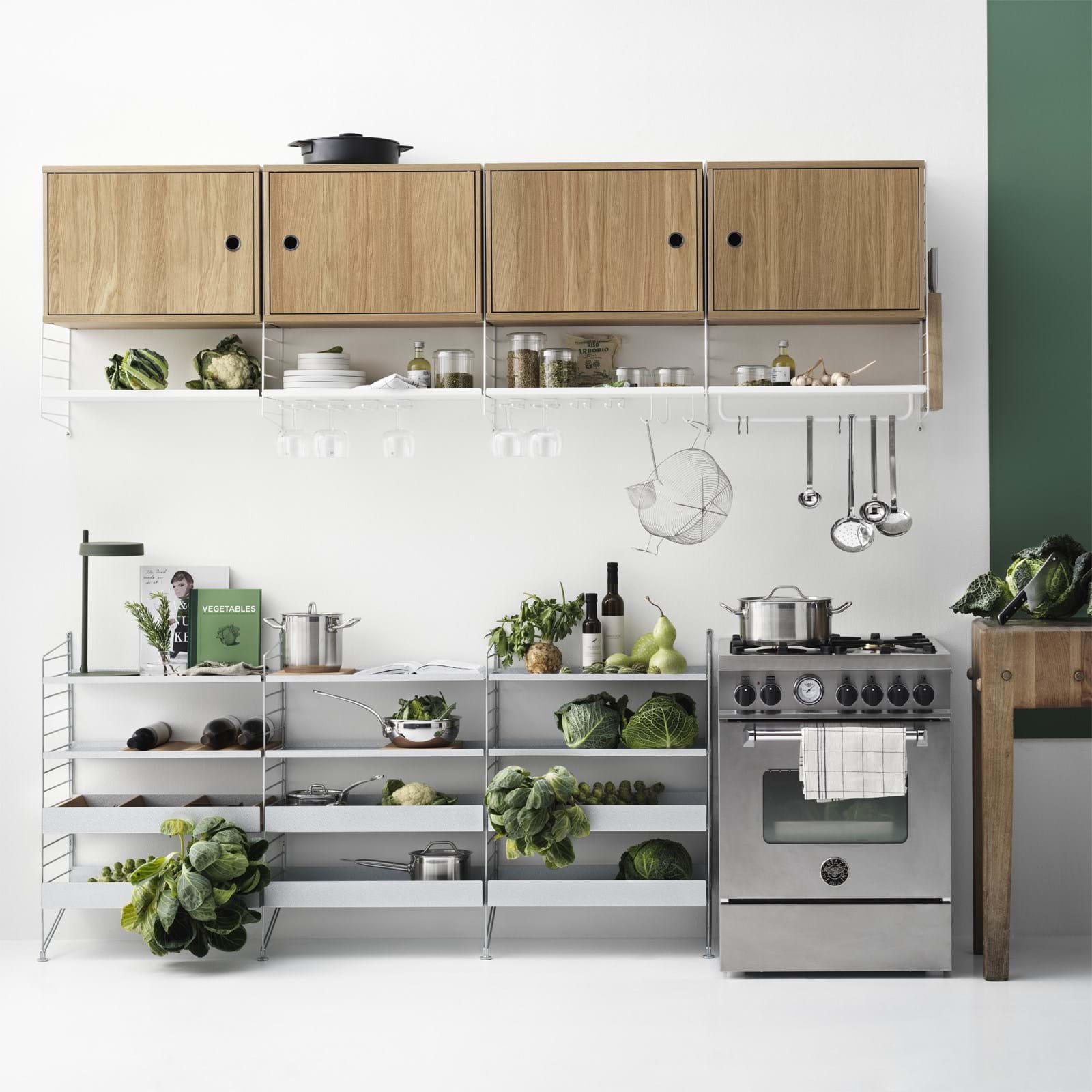 String Skåp Med Dörr 58x30 från Vålamagasinet Hyllor, String, Image-4