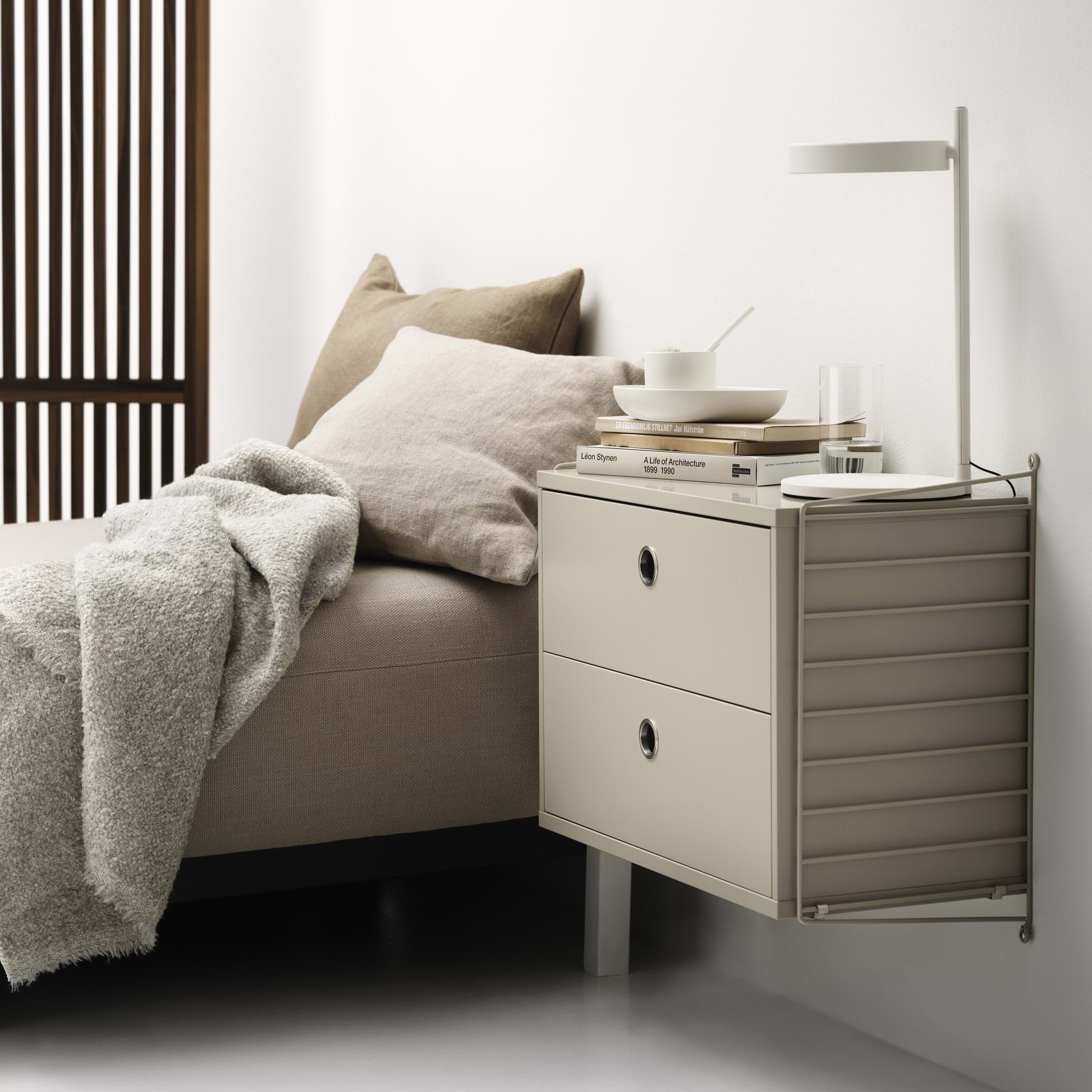 String Skåp/2 lådor 58x30 från Vålamagasinet Hyllor, String, Image-5