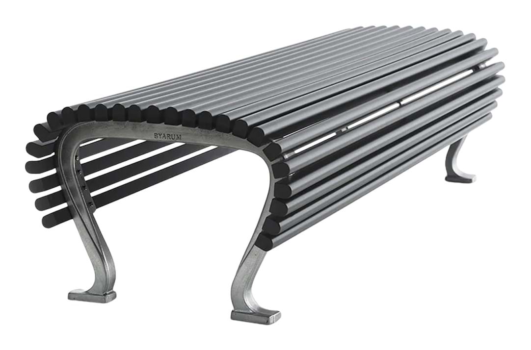 Jujol Bänk Smal från Vålamagasinet Pallar och bänkar utemöbler, Byarums Bruk, Image-1