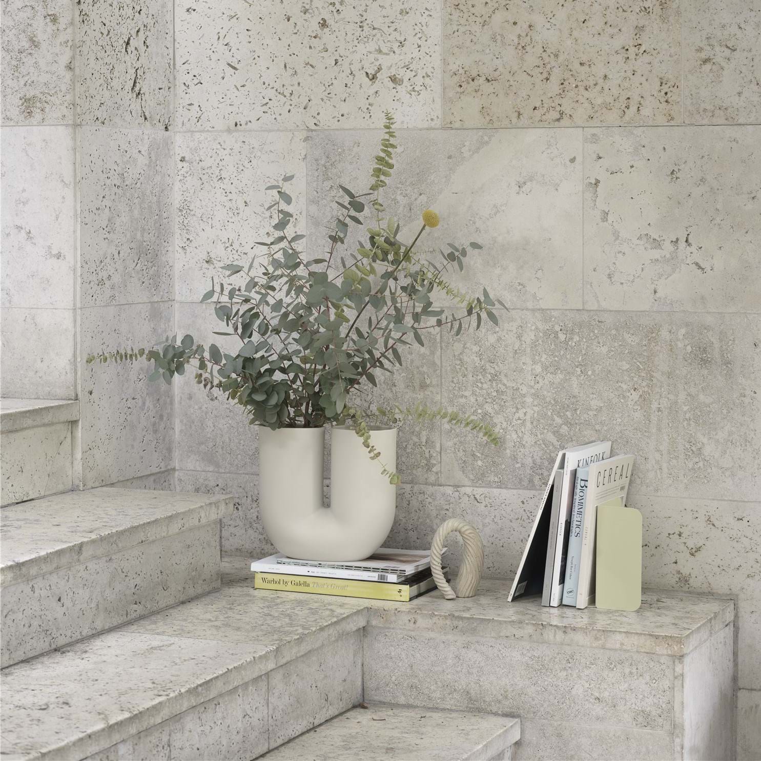 Kink Vase från Vålamagasinet Krukor och vaser, Muuto, Image-3