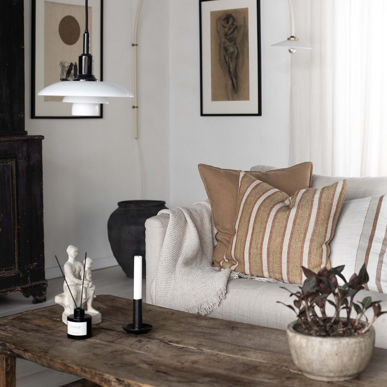 Maurice Cushion Cover 50x50 från Vålamagasinet Prydnadskuddar, Tell Me More, Image-2