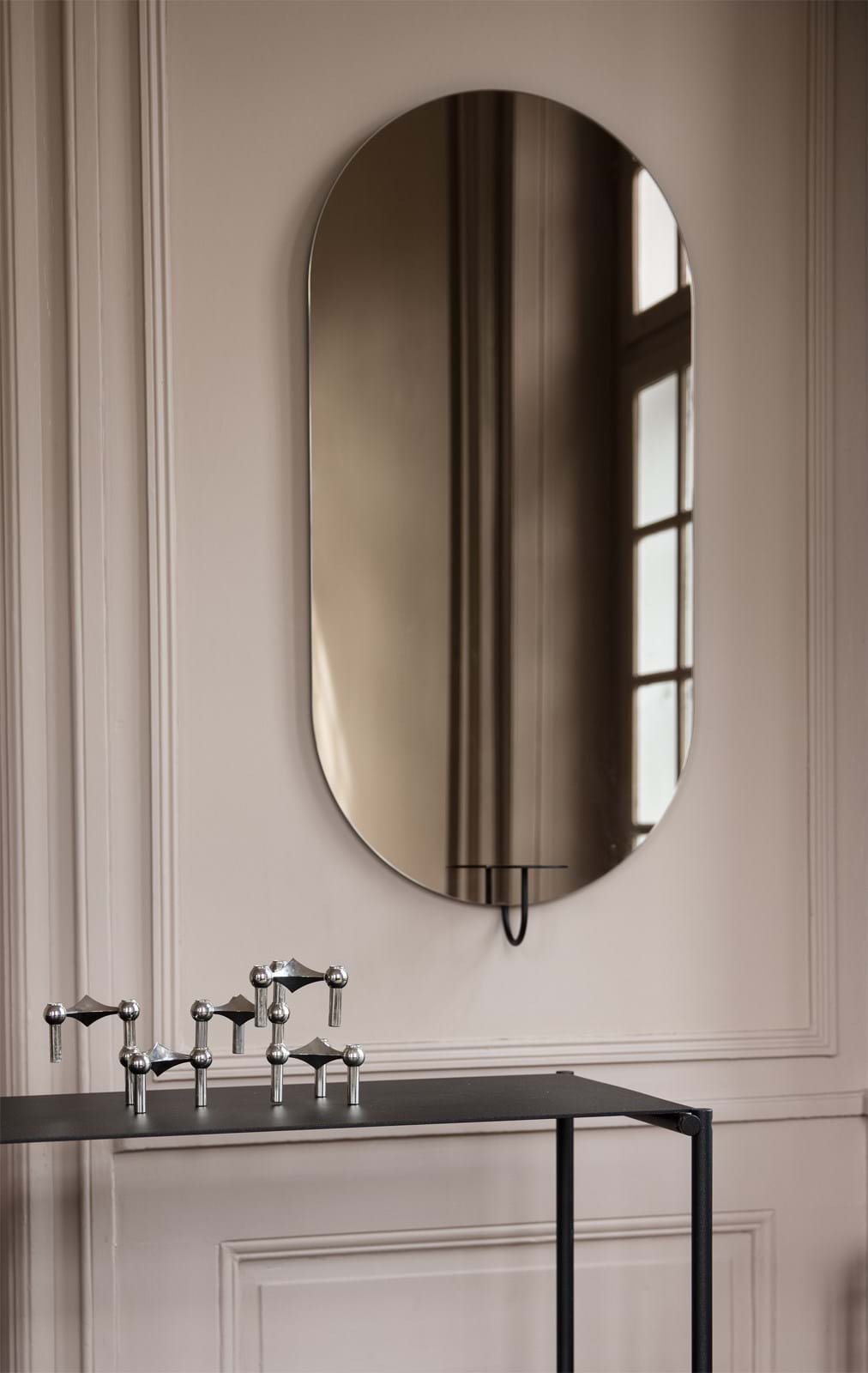 Miró Miró Oval Spegel - Grå från Vålamagasinet Speglar, Friends & Founders, Image-2