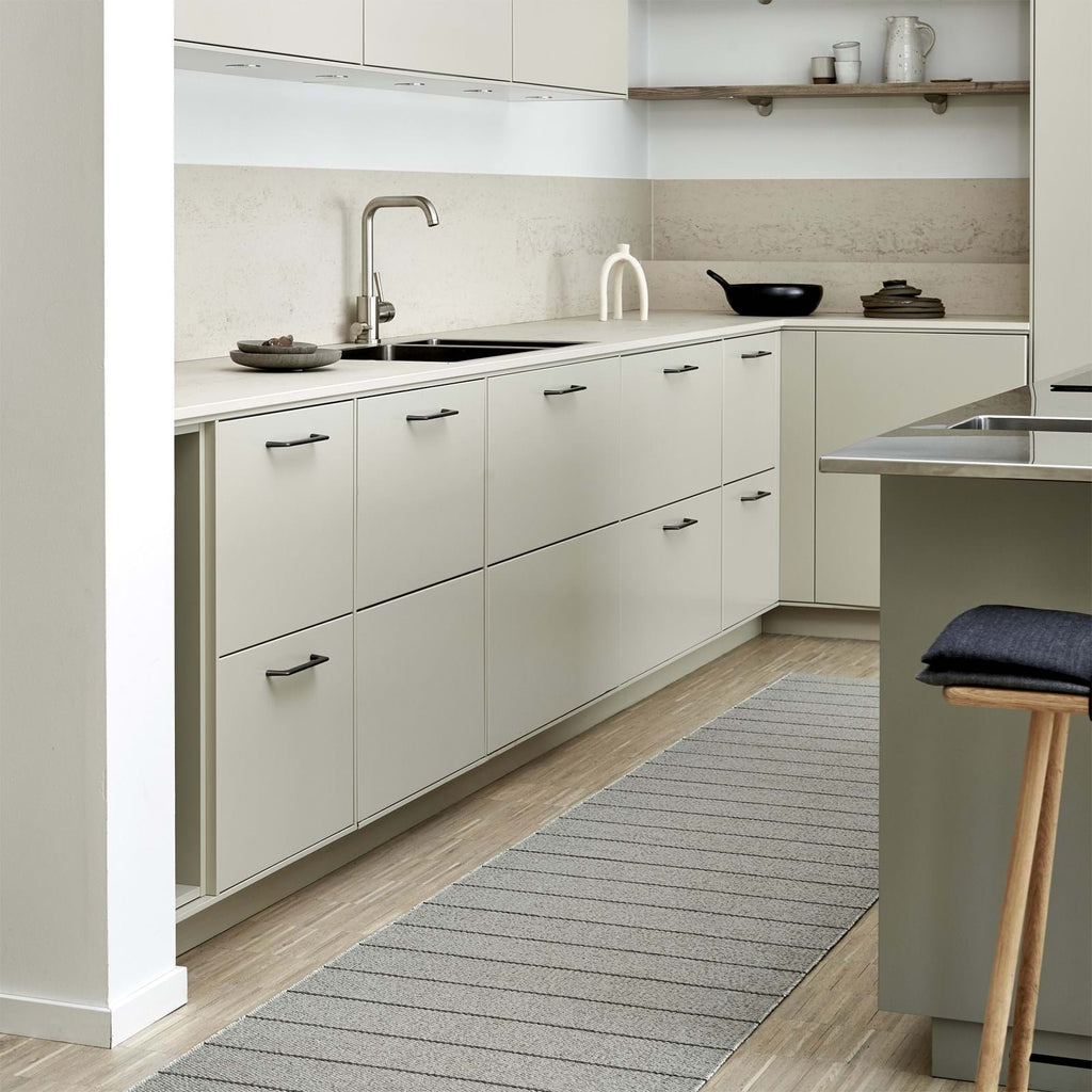 Carl 70x270 cm från Vålamagasinet Plastmattor, Pappelina, Image-8