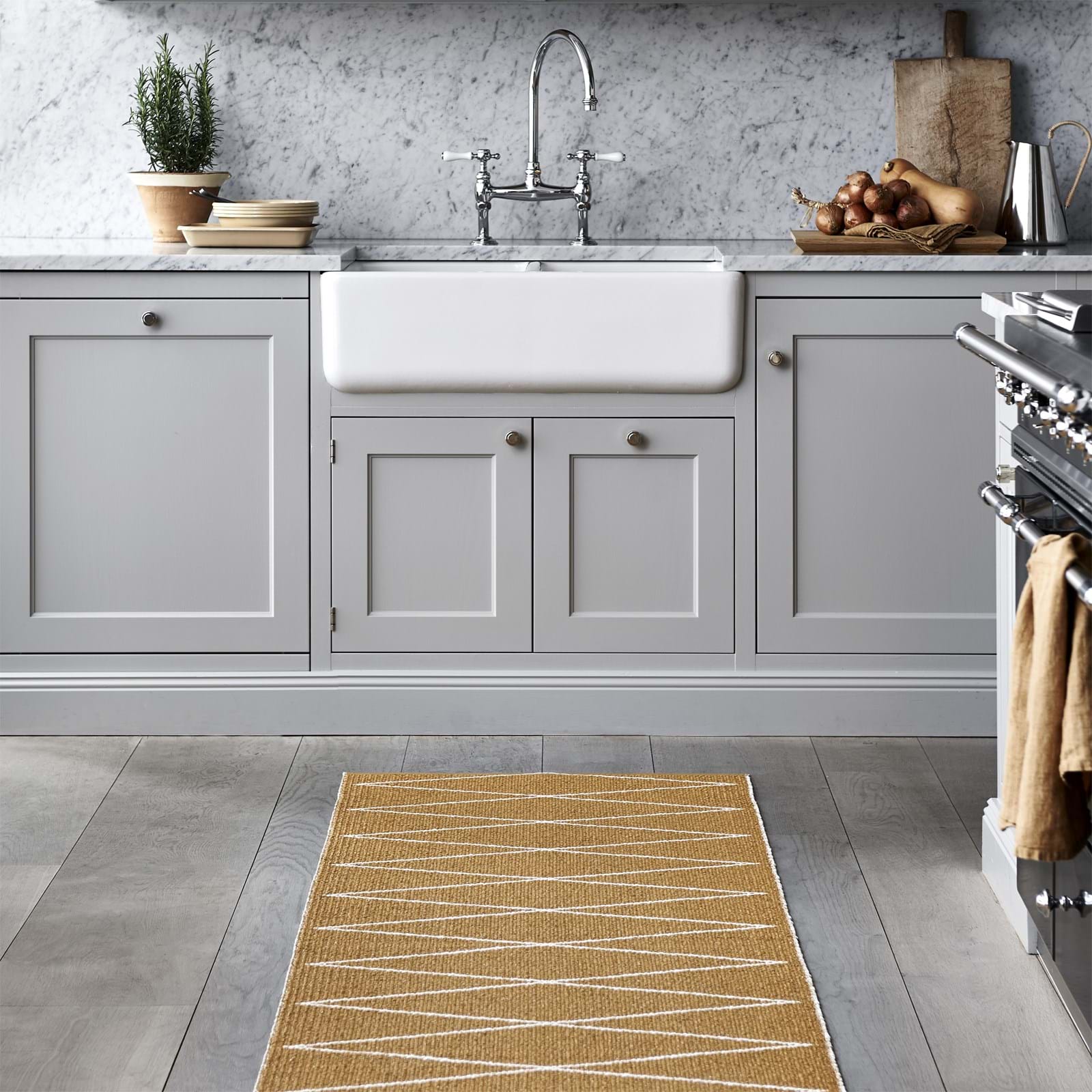 Max 70x160 cm från Vålamagasinet Plastmattor, Pappelina, Image-2