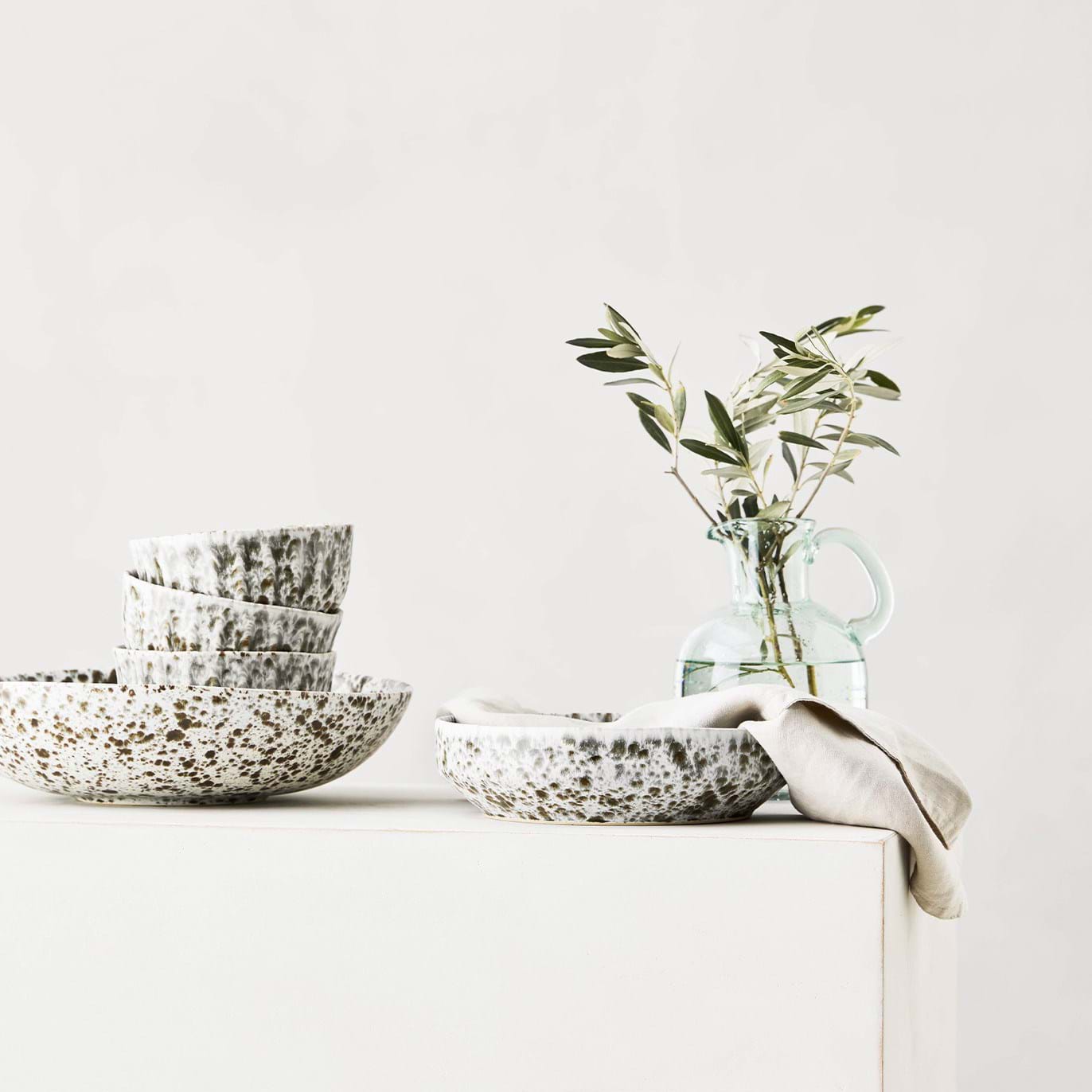 Rivoli Salad Bowl från Vålamagasinet Skålar och serveringsfat, Tell Me More, Image-5