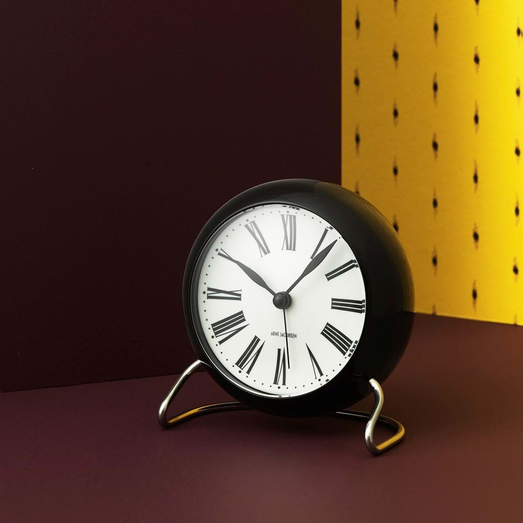AJ Table Clock Roman från Vålamagasinet Klockor, Arne Jacobsen Tableclock, Image-2