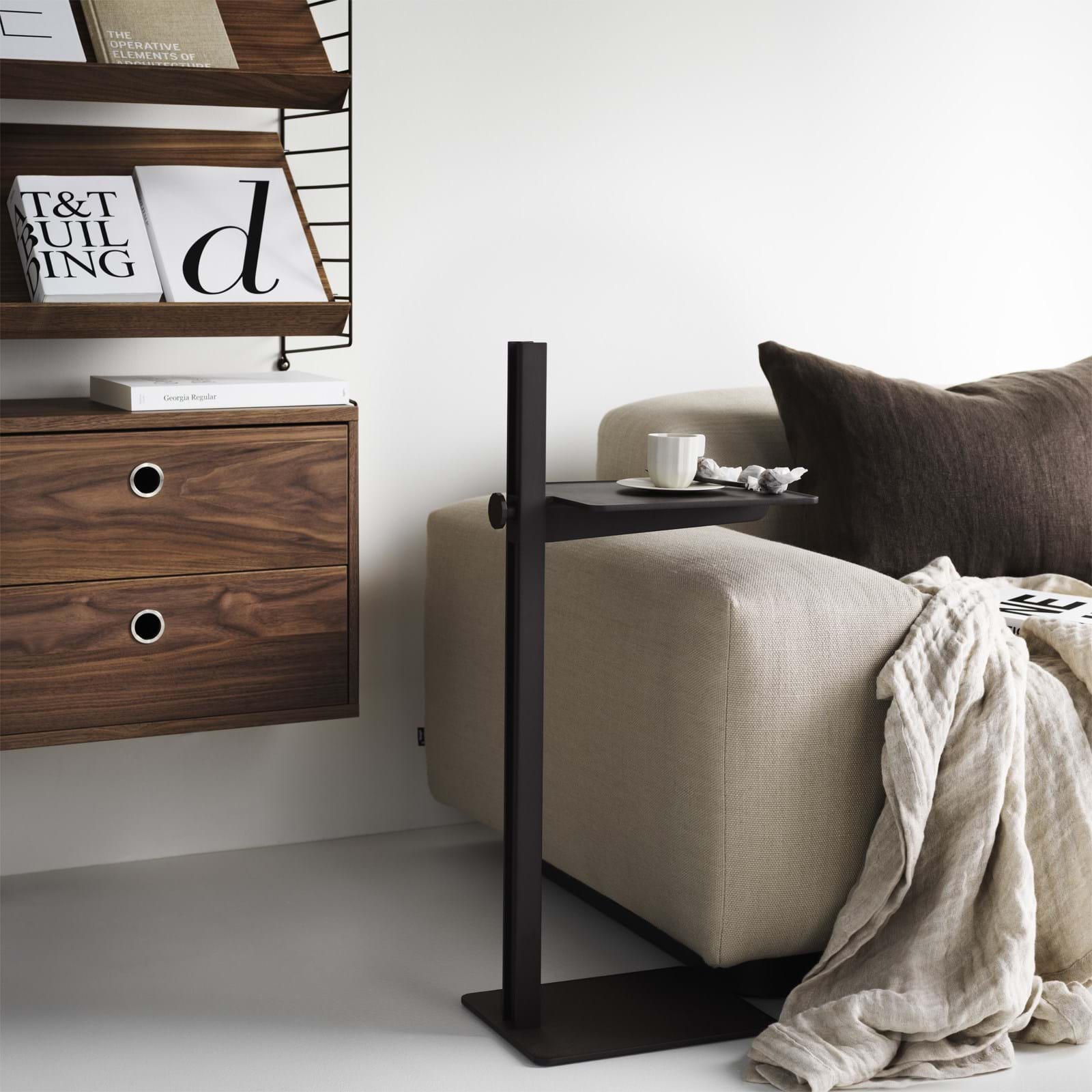 Museum Sidobord från Vålamagasinet Sidobord, String, Image-3