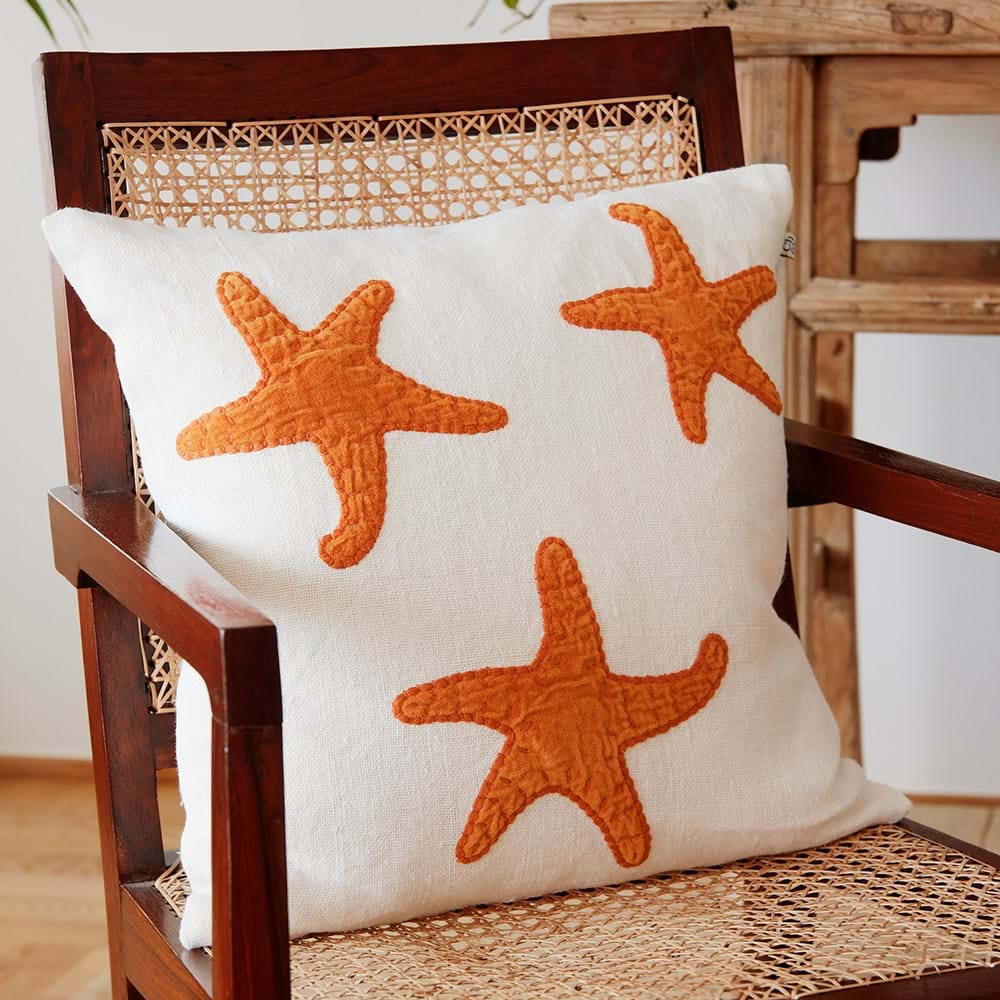 Star Fish Linen Cushion Cover 50x50 från Vålamagasinet Prydnadskuddar, Chhatwal & Jonsson, Image-3