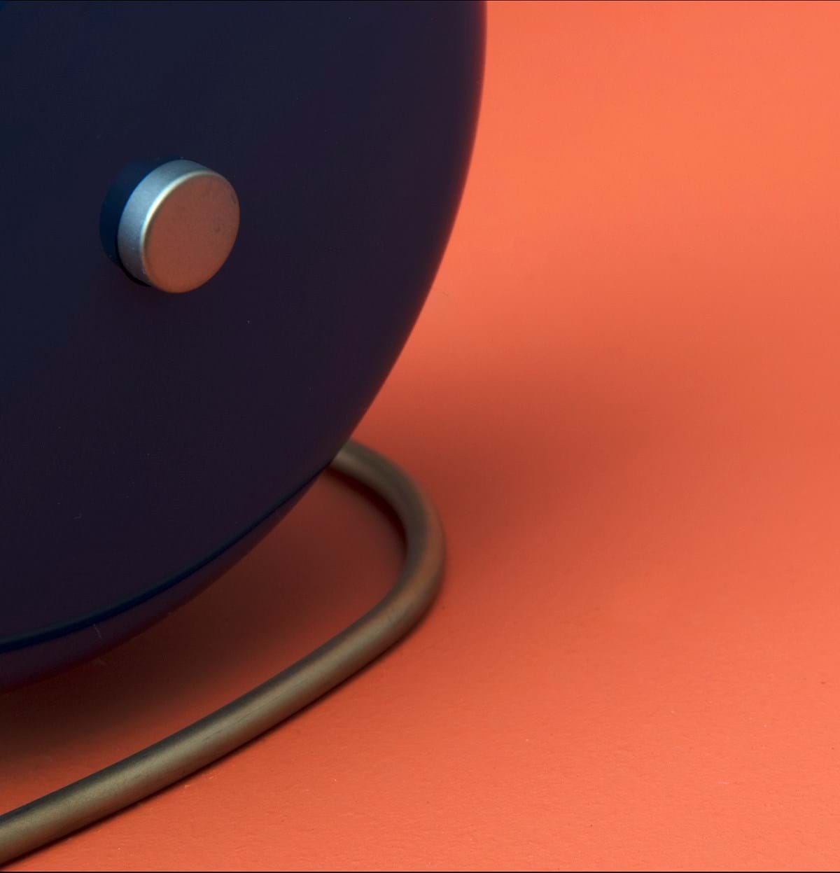 AJ Table Clock Station från Vålamagasinet Klockor, Arne Jacobsen Tableclock, Image-4