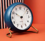 AJ Table Clock Station från Vålamagasinet Klockor, Arne Jacobsen Tableclock, Image-3