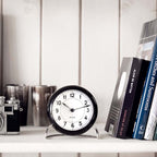 AJ Table Clock Station från Vålamagasinet Klockor, Arne Jacobsen Tableclock, Image-2