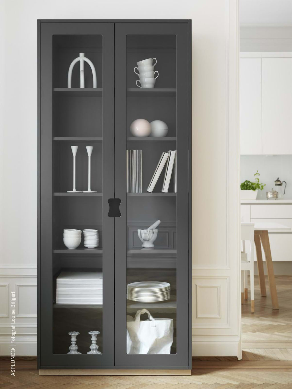 Snö F Vitrine Cabinet från Vålamagasinet Skåp och vitrinskåp, Asplund, Image-2