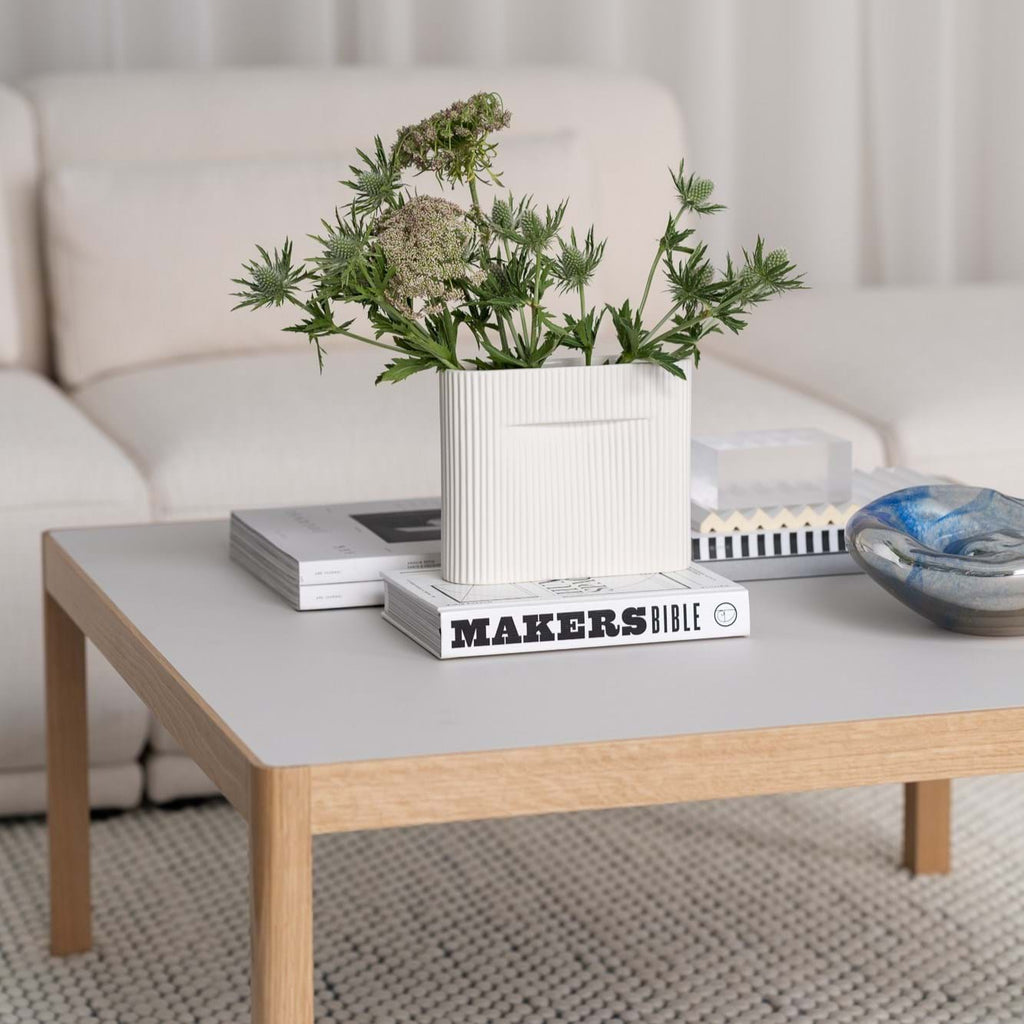 Ridge Vase Small från Vålamagasinet Krukor och vaser, Muuto, Image-2