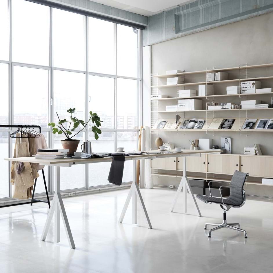 String Motordrivet Skrivbord 160cm från Vålamagasinet Skrivbord, String, Image-2