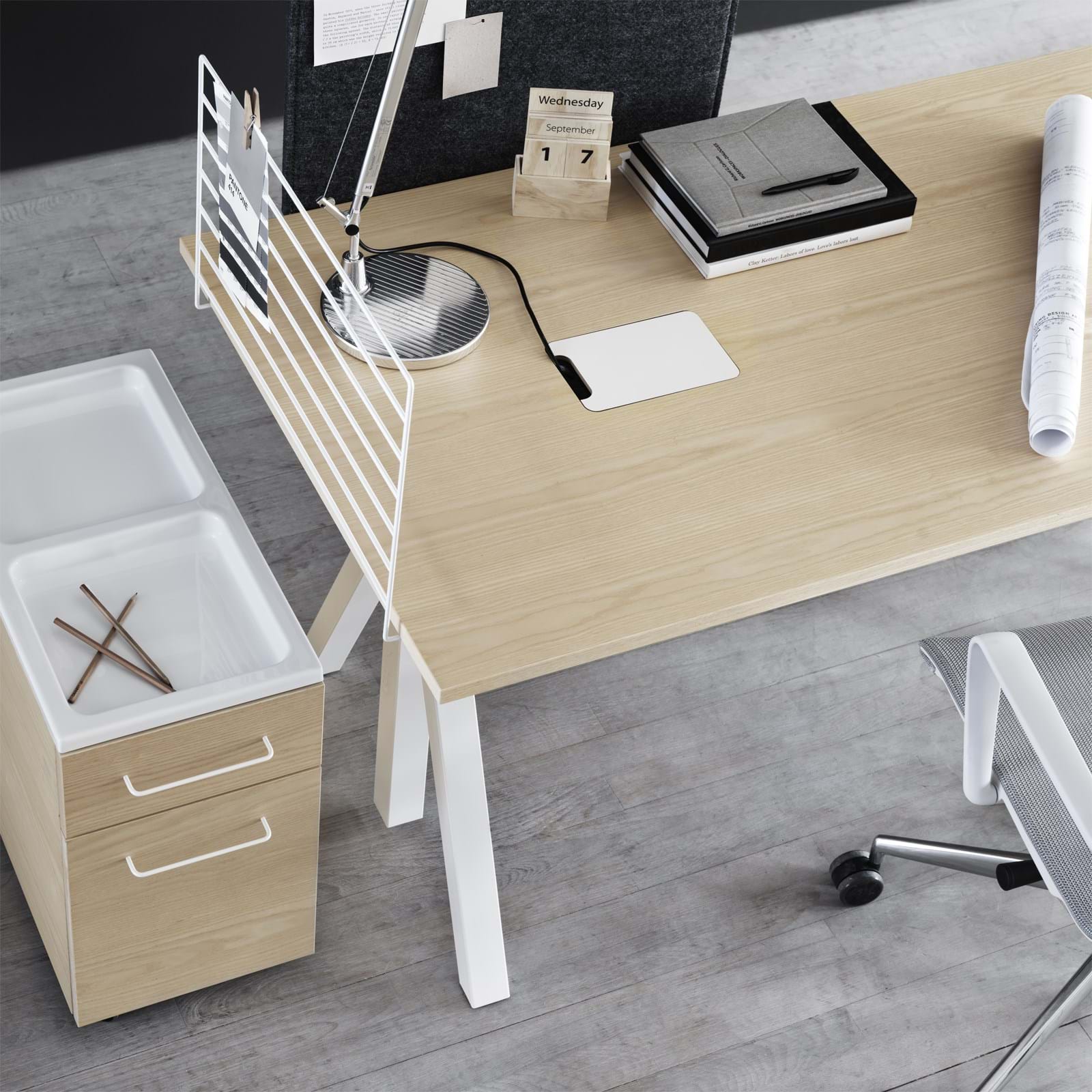 String Motordrivet Skrivbord 140cm från Vålamagasinet Skrivbord, String, Image-4