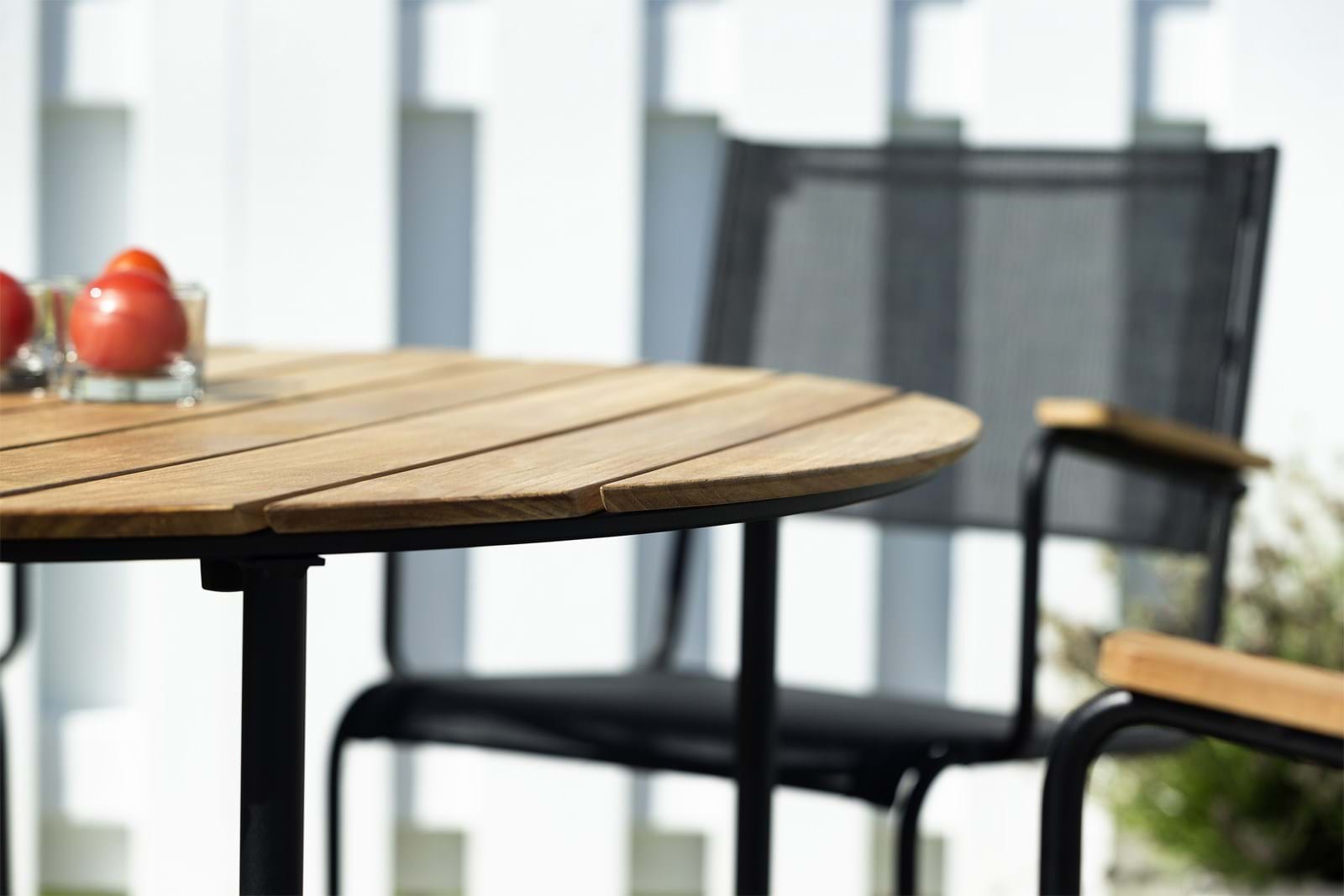 Summer Bord från Vålamagasinet Matbord utemöbler, Inout Form, Image-2