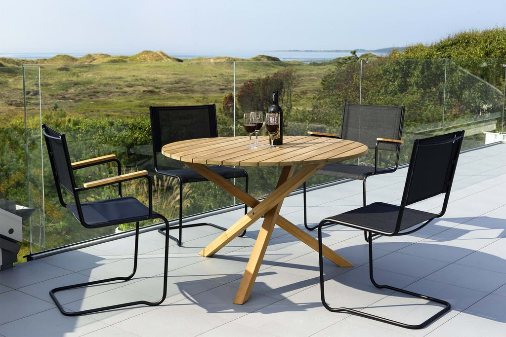 Summer Bord 110 cm från Vålamagasinet Matbord utemöbler, Inout Form, Image-2