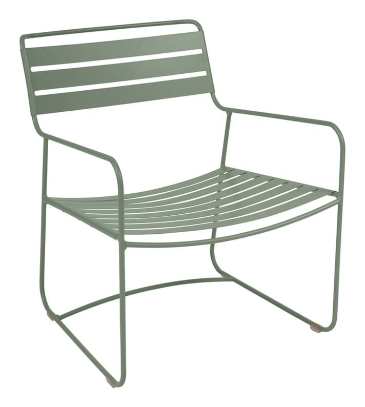 Surprising Low Armchair från Vålamagasinet Stolar utemöbler, Fermob, Image-1