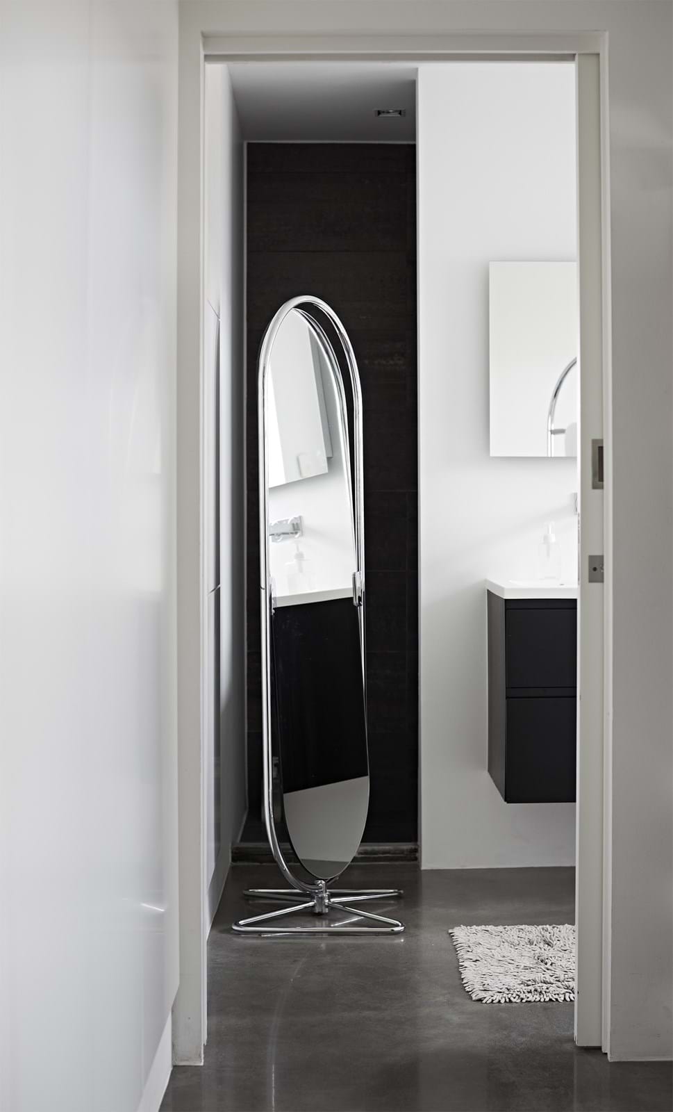 System 123 Mirror från Vålamagasinet Speglar, Verpan, Image-3