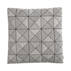 Tile Cushion 50x50 från Vålamagasinet Prydnadskuddar, Muuto, Image-1