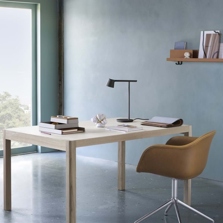 Tip Table Lamp från Vålamagasinet Bordslampor, Muuto, Image-2