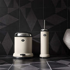 Vipp 13 Pedalhink från Vålamagasinet Soptunnor och tvättkorgar, Vipp, Image-3