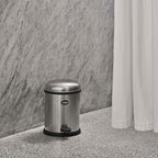 Vipp 12 Pedalhink från Vålamagasinet Soptunnor och tvättkorgar, Vipp, Image-6