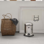 Vipp 13 Pedalhink från Vålamagasinet Soptunnor och tvättkorgar, Vipp, Image-7