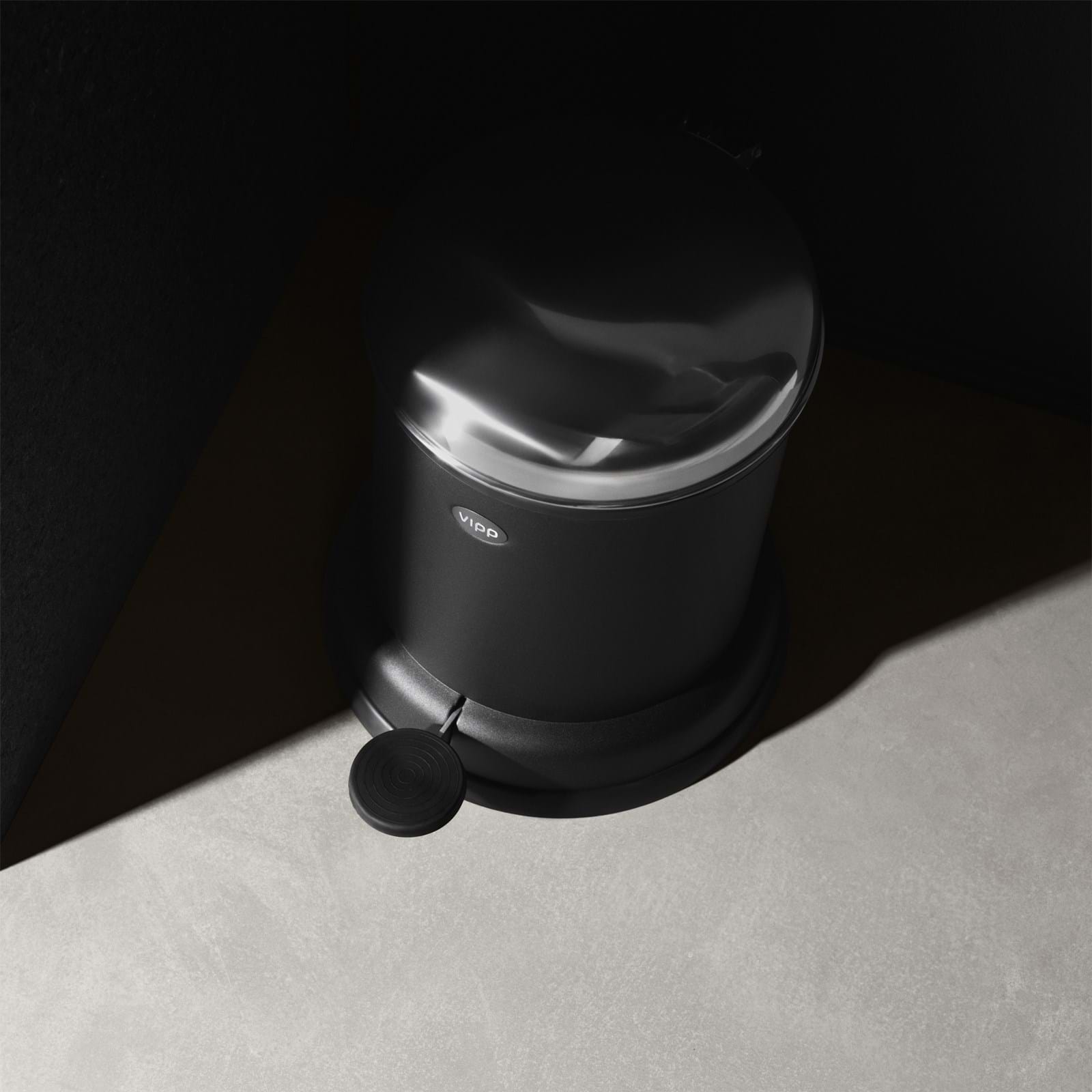 Vipp 14 Pedalhink från Vålamagasinet Soptunnor och tvättkorgar, Vipp, Image-2