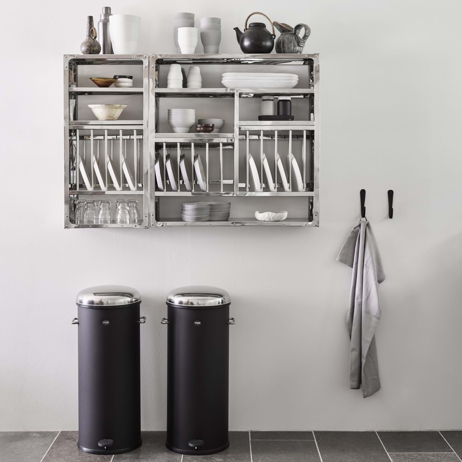 Vipp 17 Pedalhink från Vålamagasinet Soptunnor och tvättkorgar, Vipp, Image-5