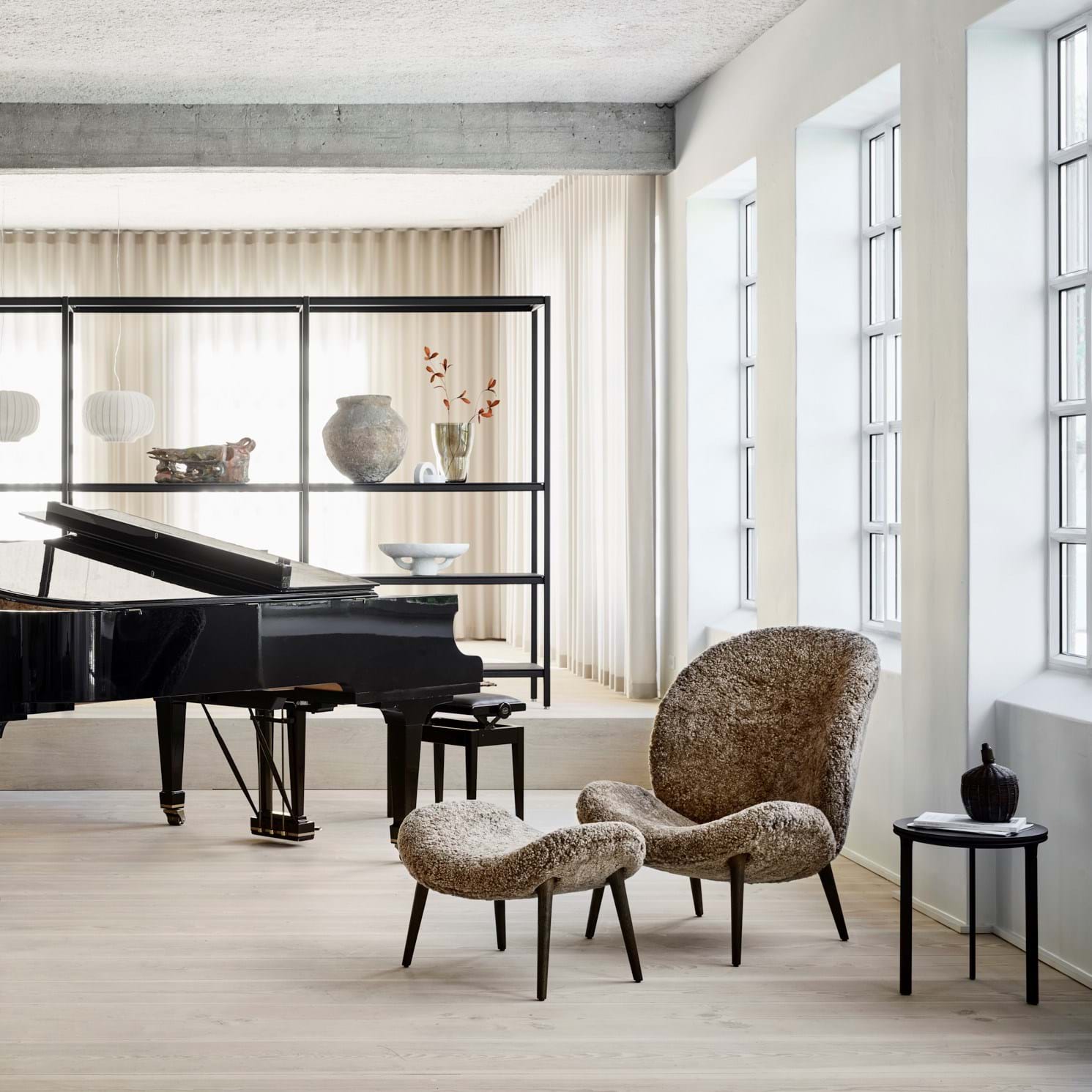 Vipp 466 Lodge Lounge Chair från Vålamagasinet Fåtöljer, Vipp, Image-4