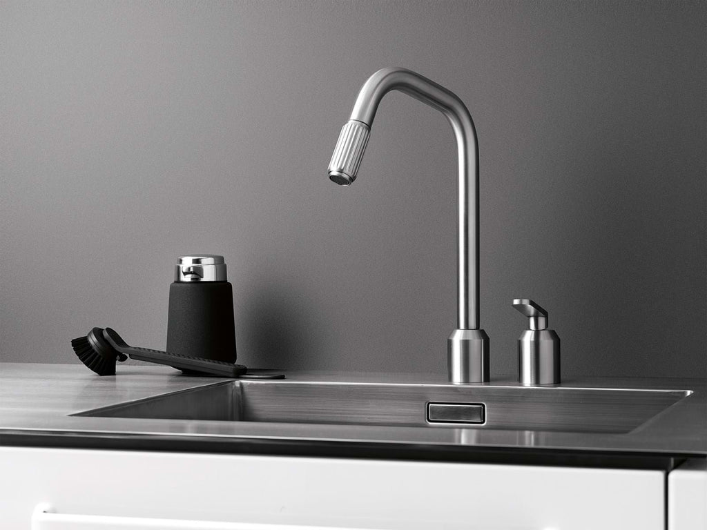 Vipp 9 Tvålpump från Vålamagasinet Badrumstillbehör, Vipp, Image-3