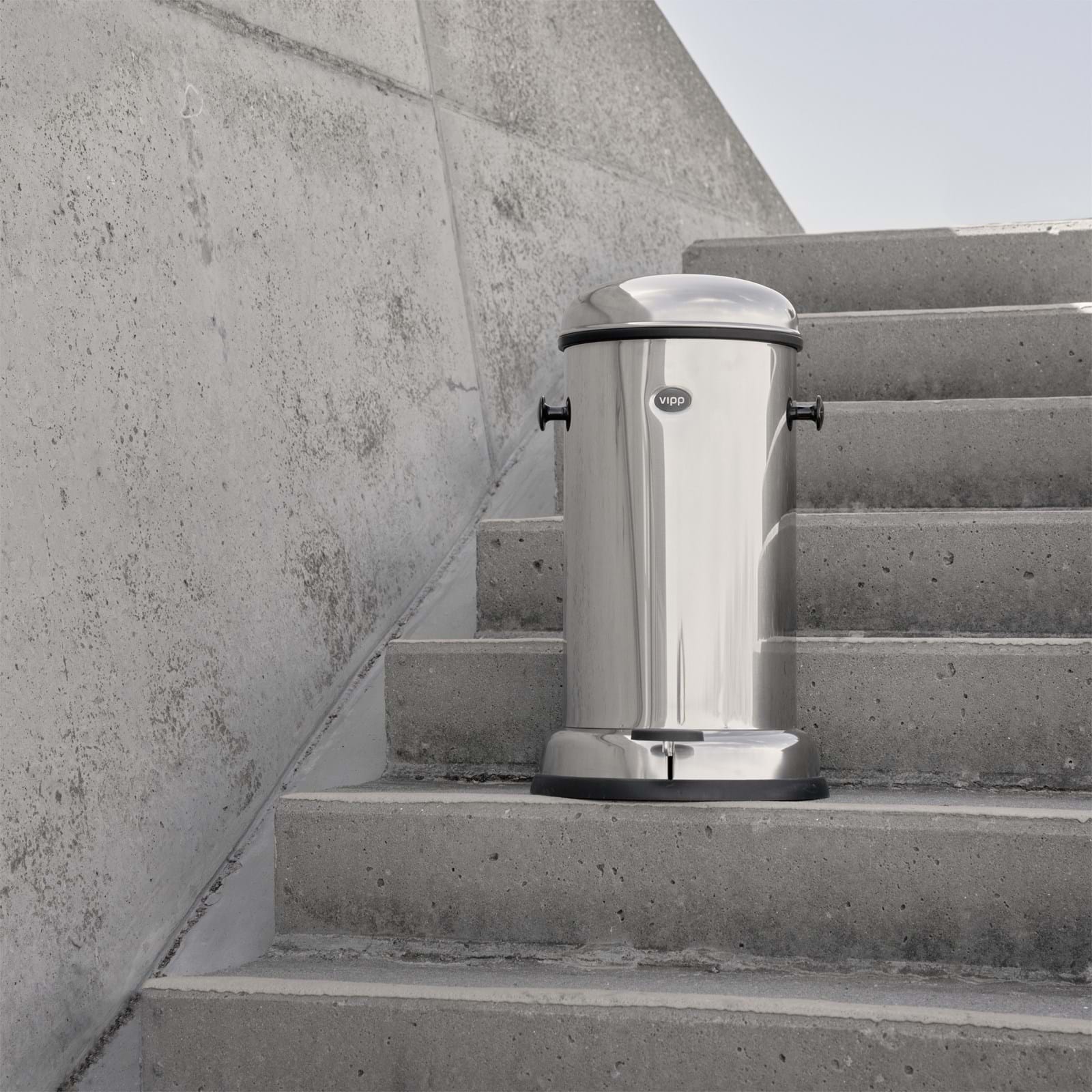 Vipp 15 Pedalhink från Vålamagasinet Soptunnor och tvättkorgar, Vipp, Image-8